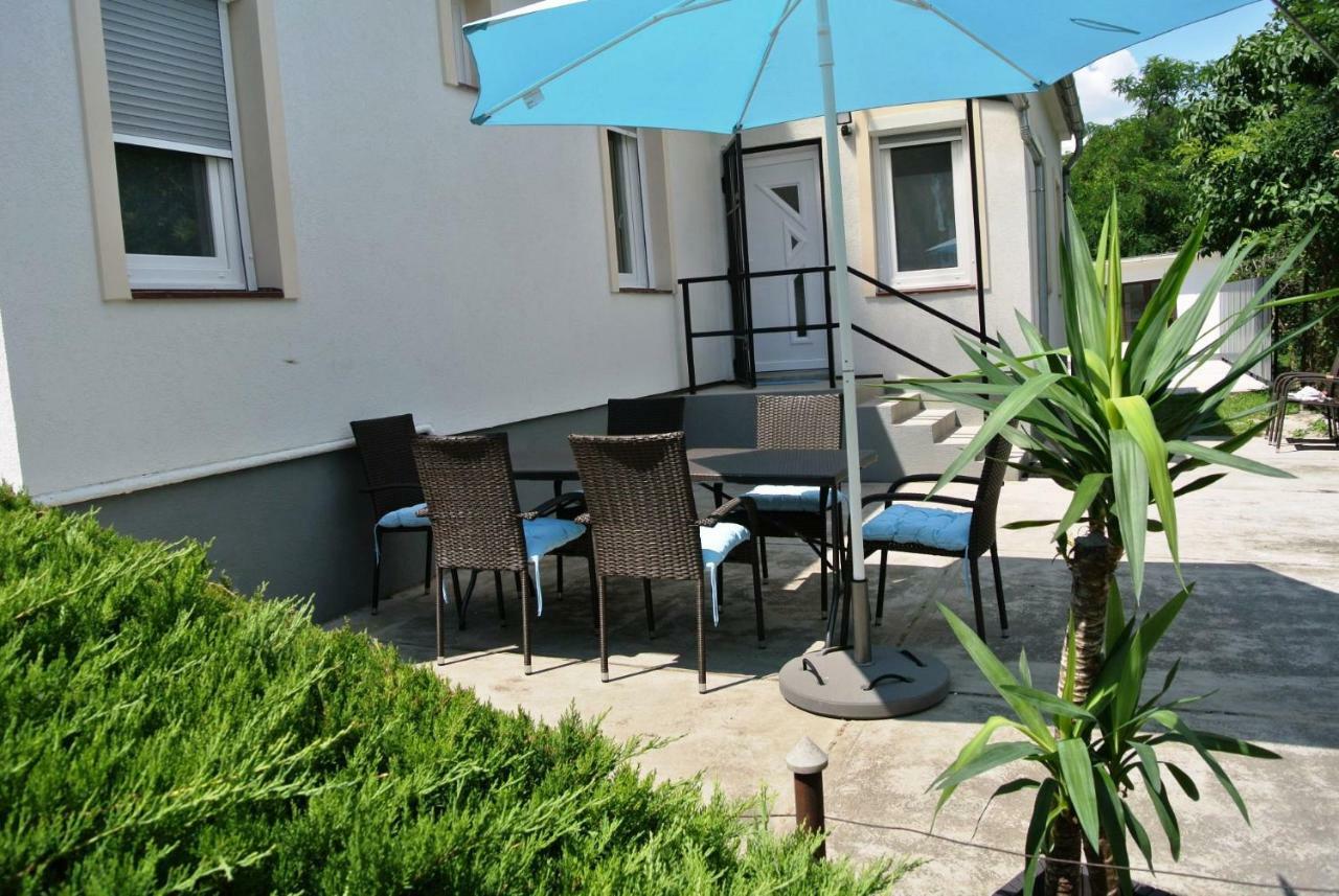 B12 Apartment Budapest Extérieur photo